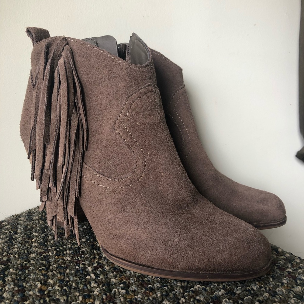 Fringe Cian Booties